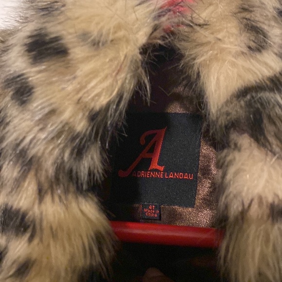 Adrienne Landau Girls Vest - Picture 4 of 4